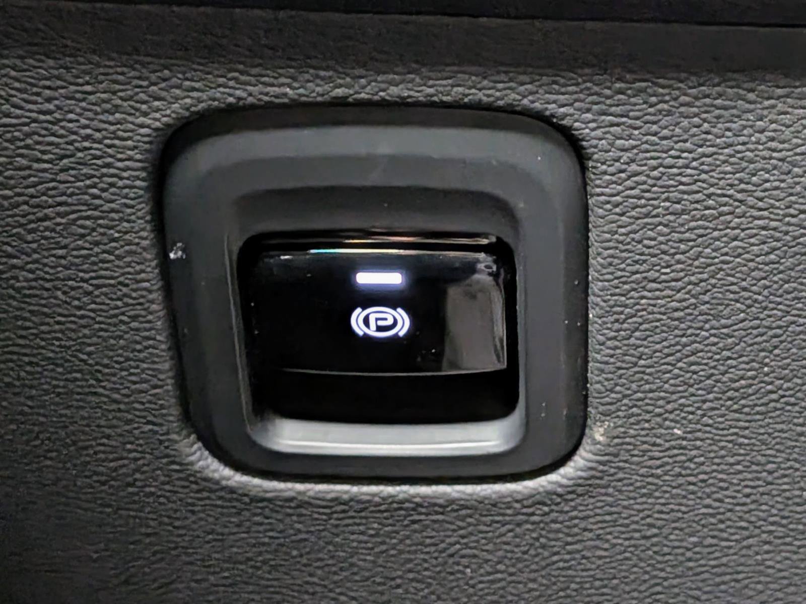 Used 2023 Maserati Grecale GT image 29