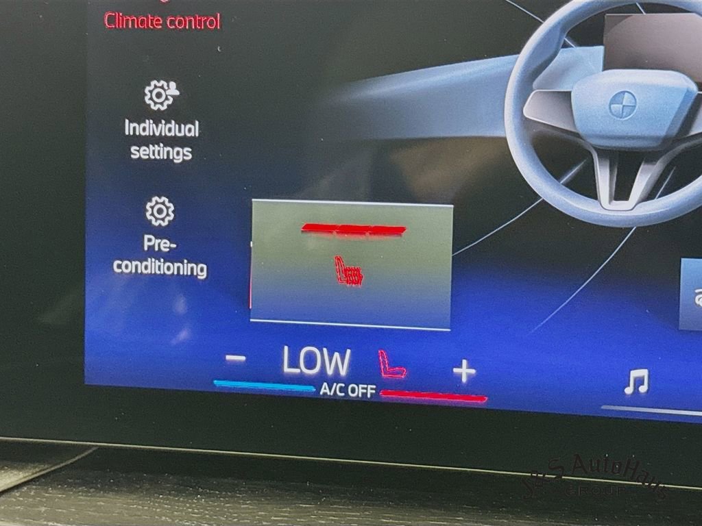 Used 2024 BMW i4 eDrive35 w/ Premium Package image 26