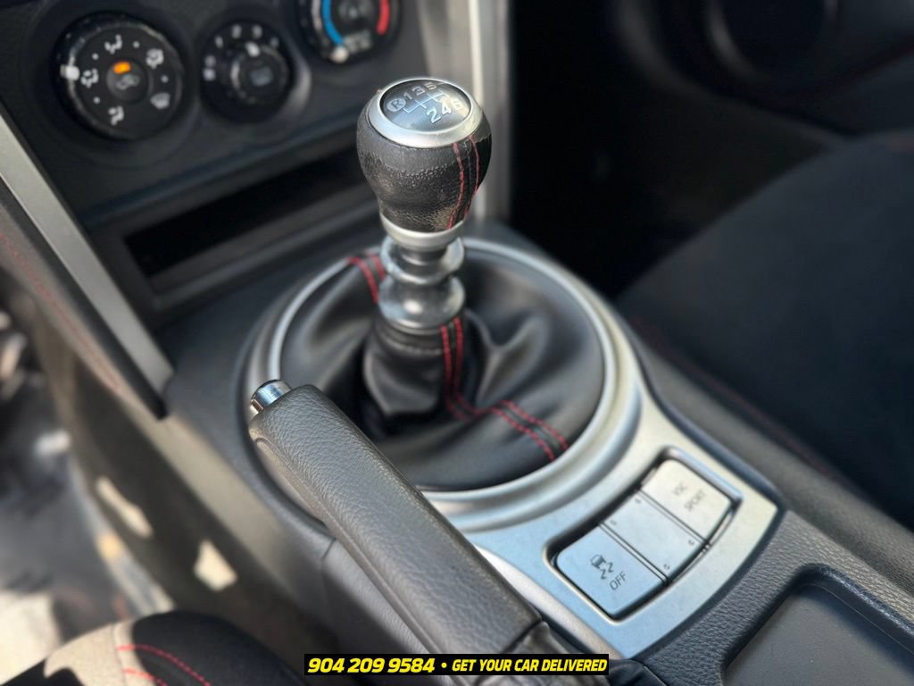 Used 2015 Scion FR-S RWD image 16