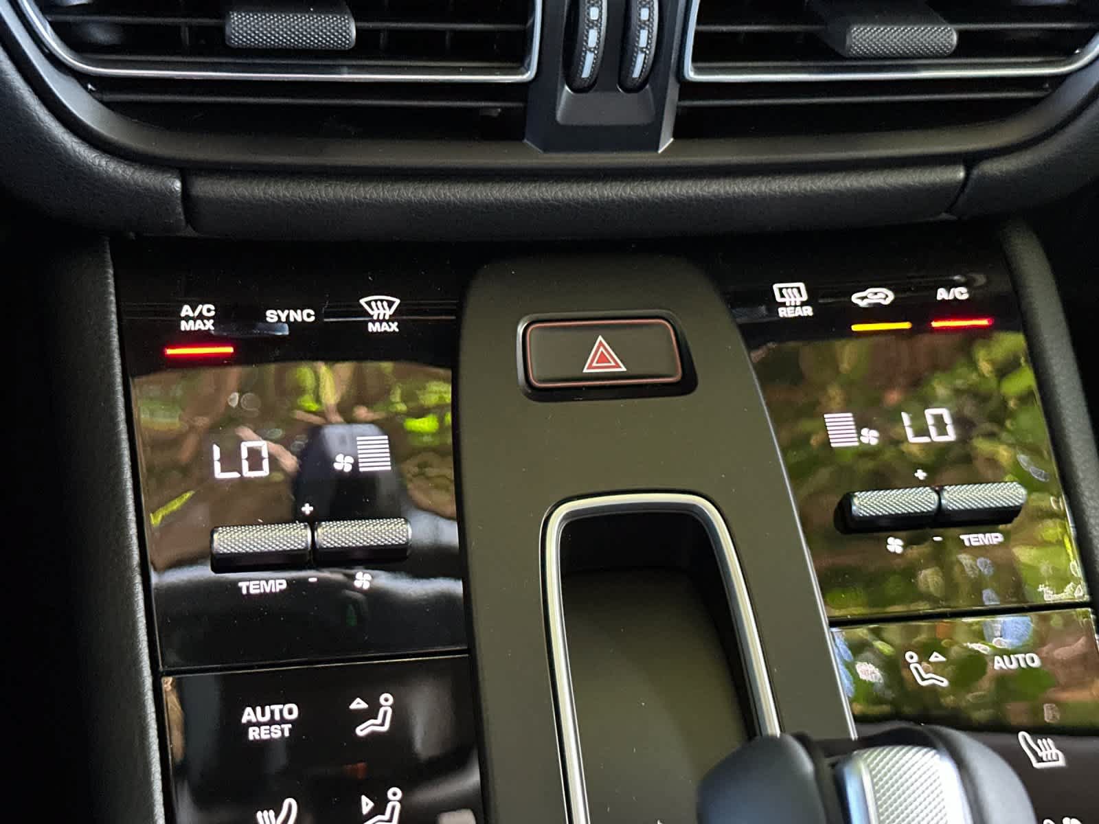 New 2026 Porsche Macan AWD/4WD image 24
