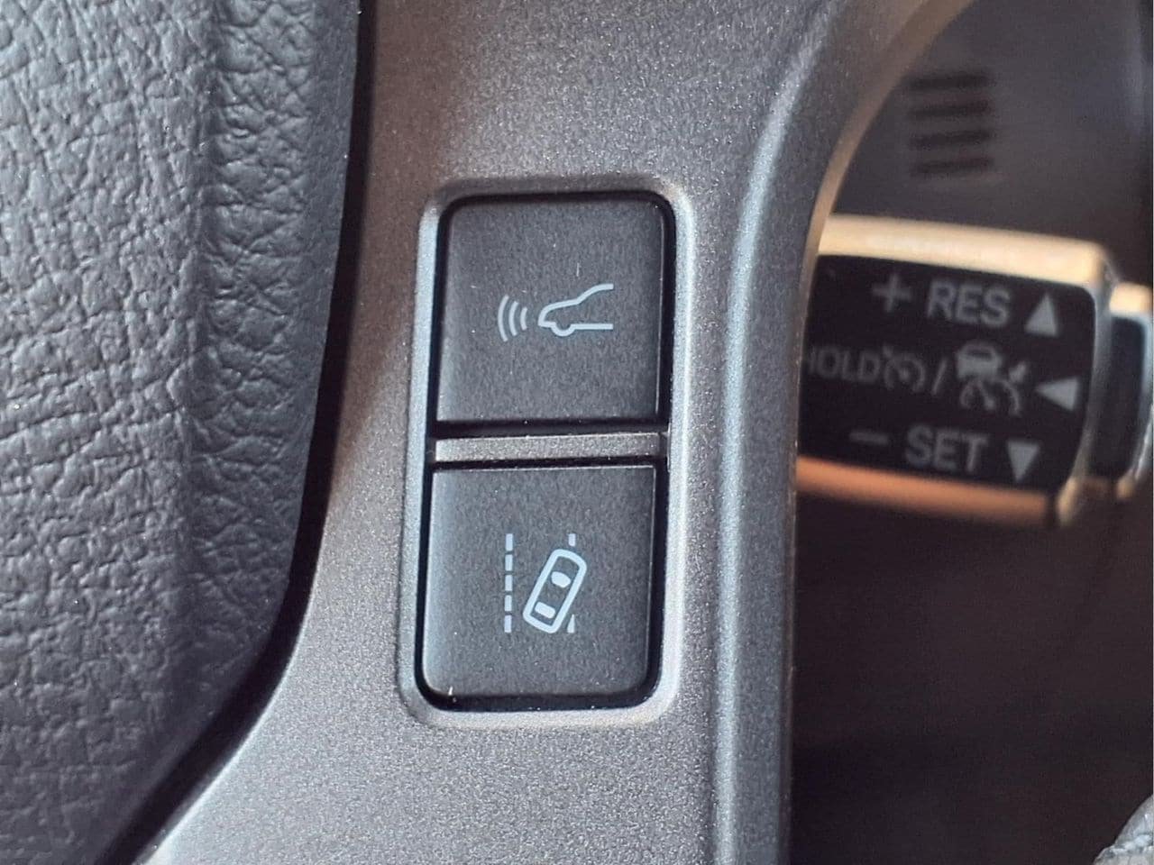 Used 2023 Toyota Tacoma TRD Off-Road AWD/4WD image 23