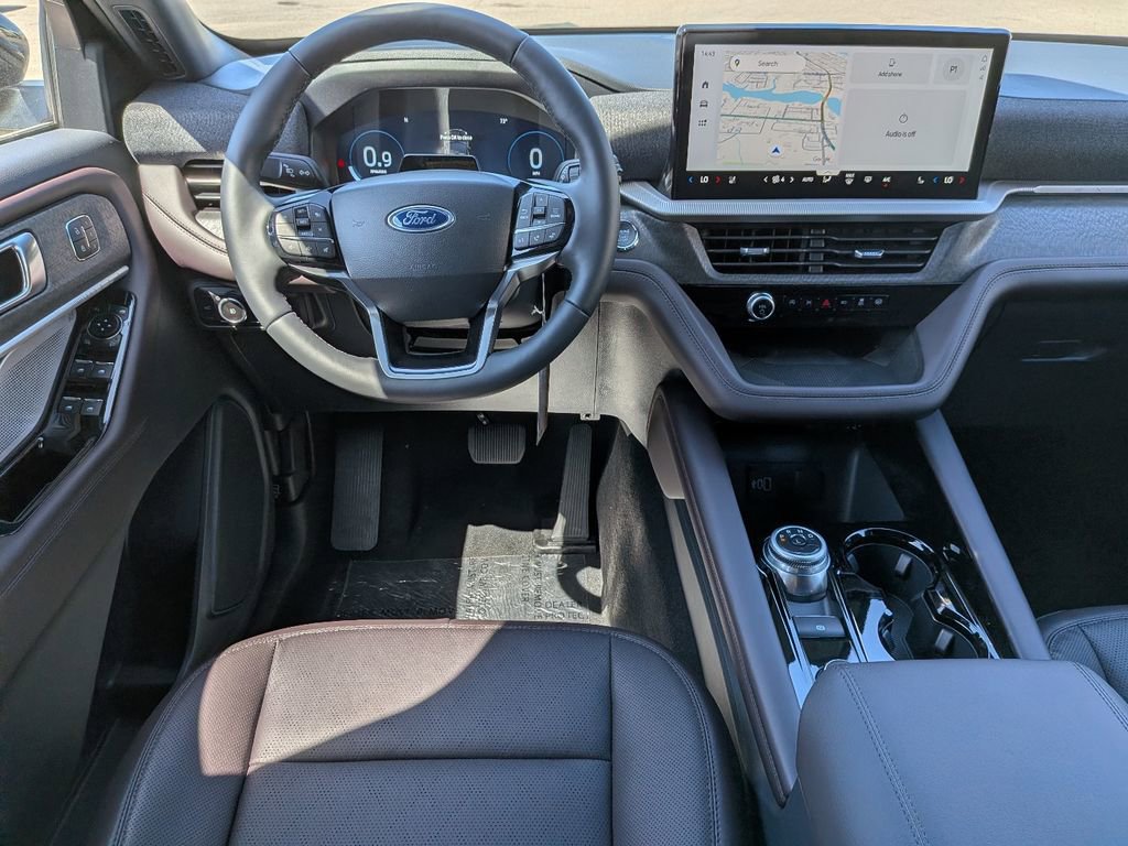 New 2026 Ford Explorer Platinum RWD image 17