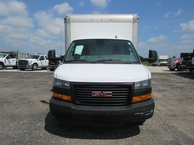 Used 2021 GMC Savana 3500 Extended w/ Power Convenience Package RWD image 8