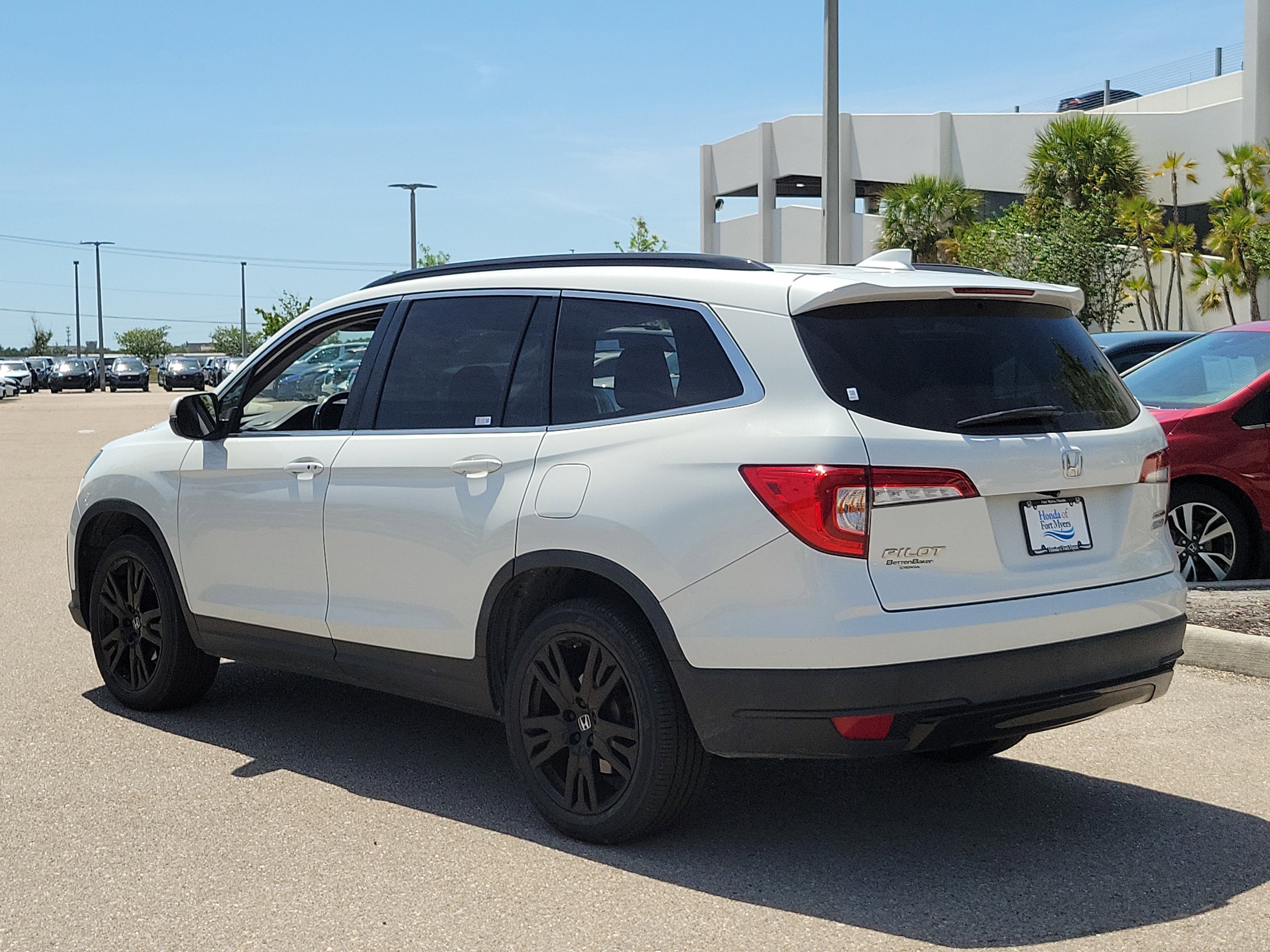 Used 2021 Honda Pilot Special Edition image 4