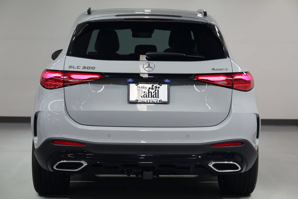 Used 2026 Mercedes-Benz GLC 300 4MATIC image 3