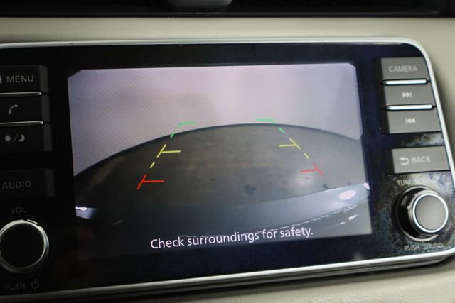 Used 2021 Nissan Versa SV image 33