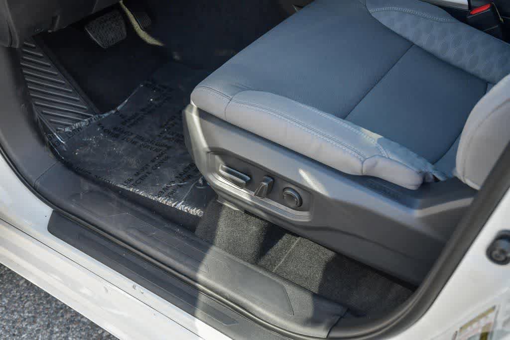 New 2025 Toyota Tundra SR5 AWD/4WD image 21