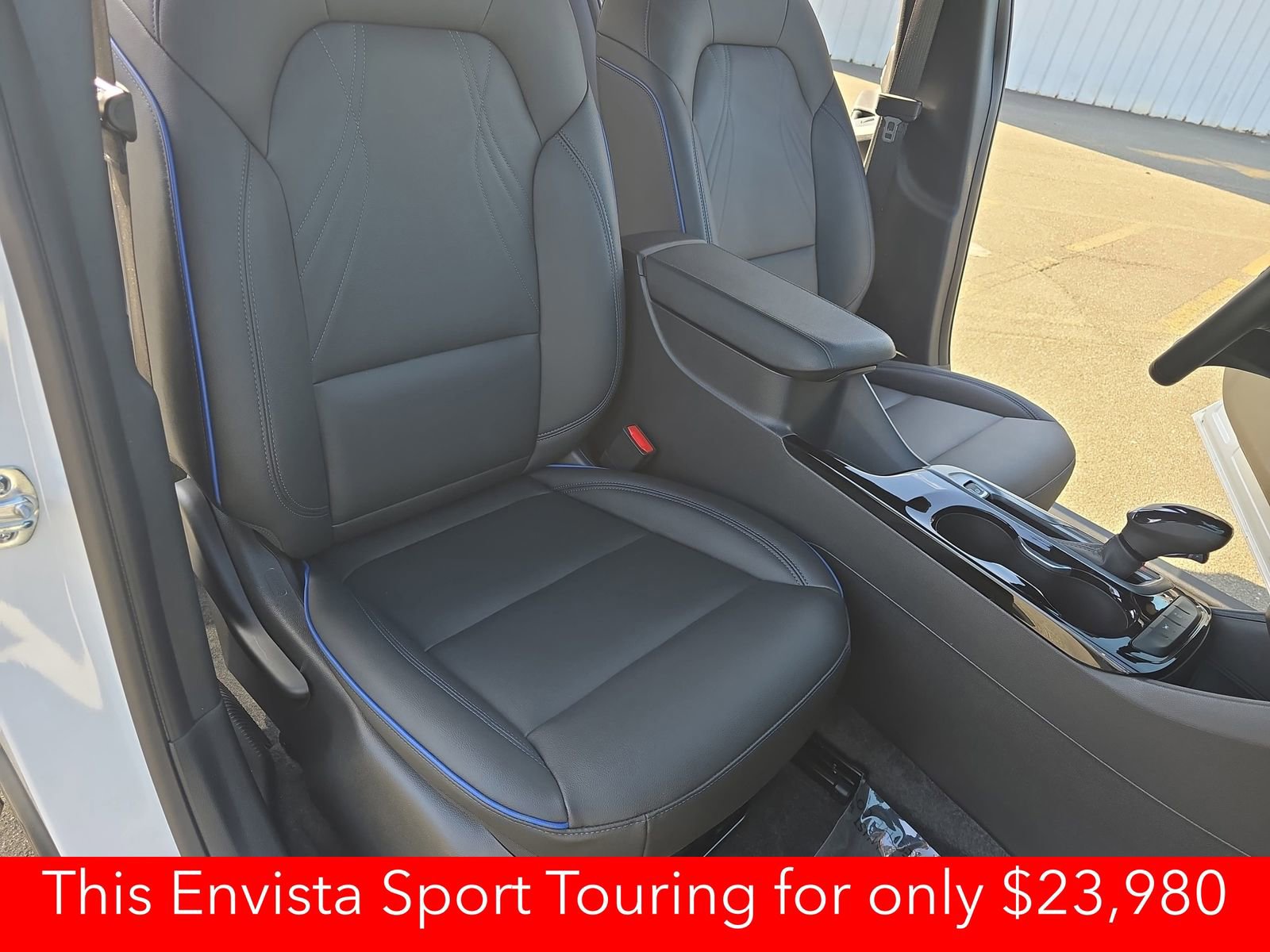 Used 2025 Buick Envista Sport Touring image 16