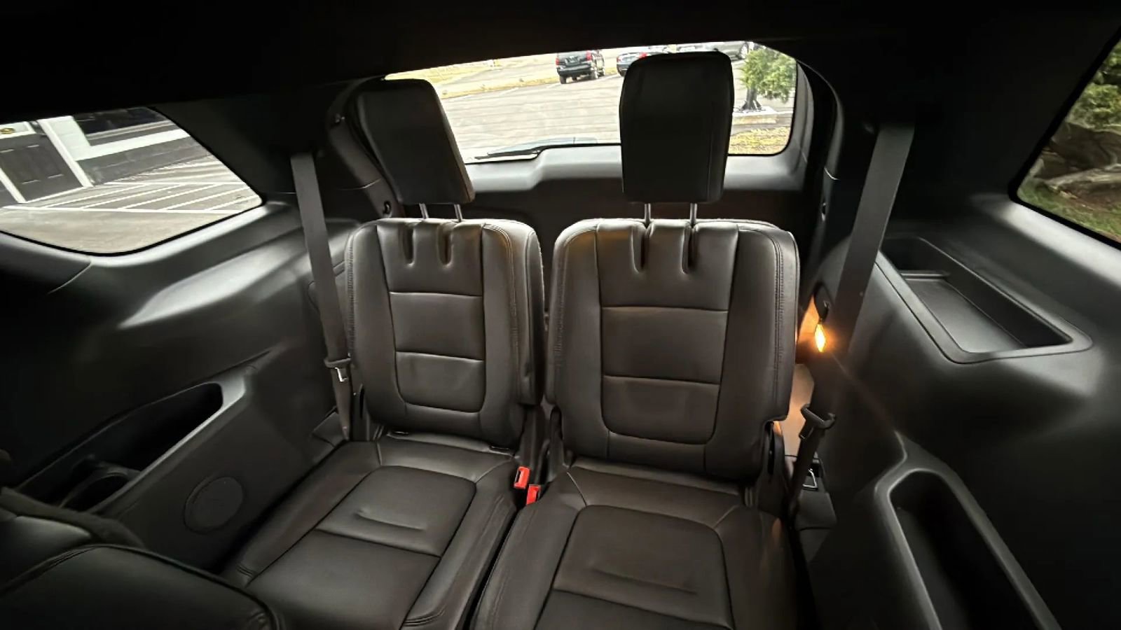 Used 2015 Ford Explorer XLT w/ Equipment Group 202A image 37