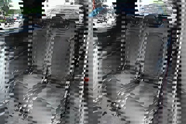 Used 2022 Jeep Grand Cherokee L Laredo image 25