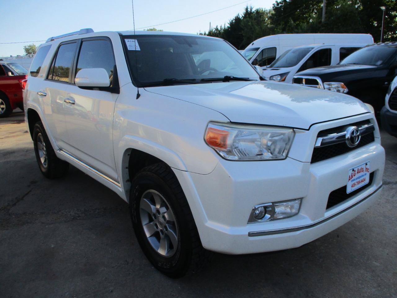 Used 2010 Toyota 4Runner SR5 AWD/4WD image 3
