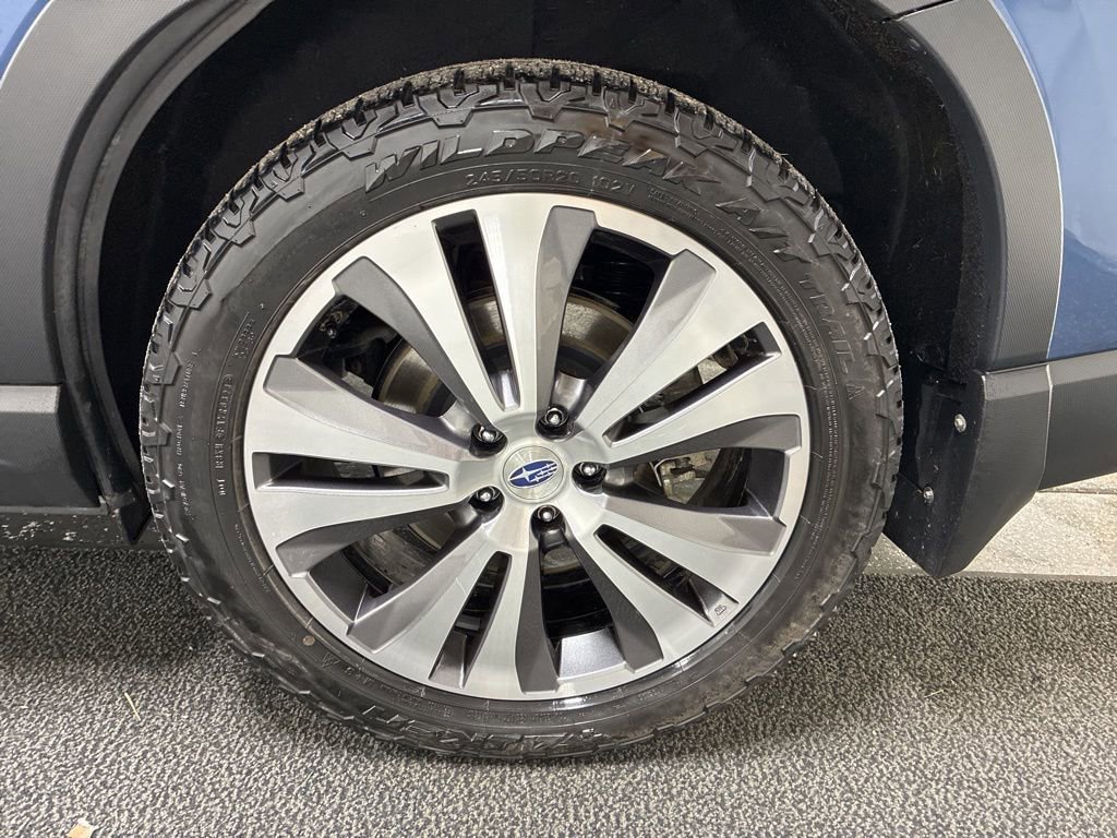 Used 2022 Subaru Ascent Limited w/ Technology Package AWD/4WD image 10