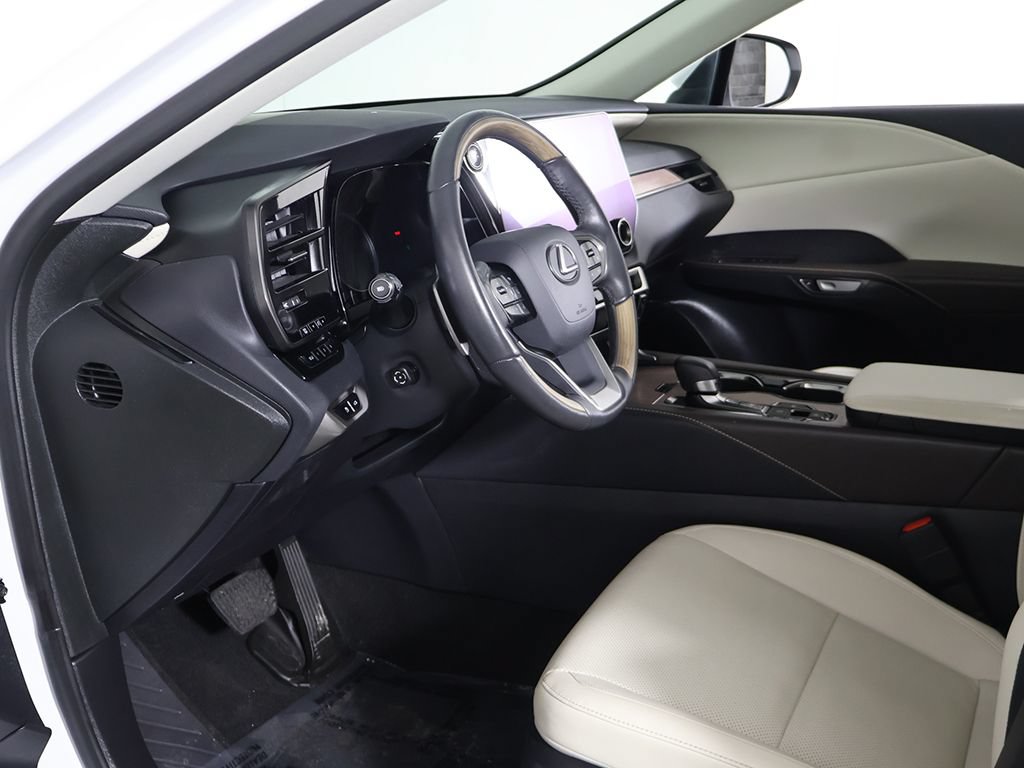 Used 2023 Lexus RX 350h w/ Accessory Package (2T) AWD/4WD image 24