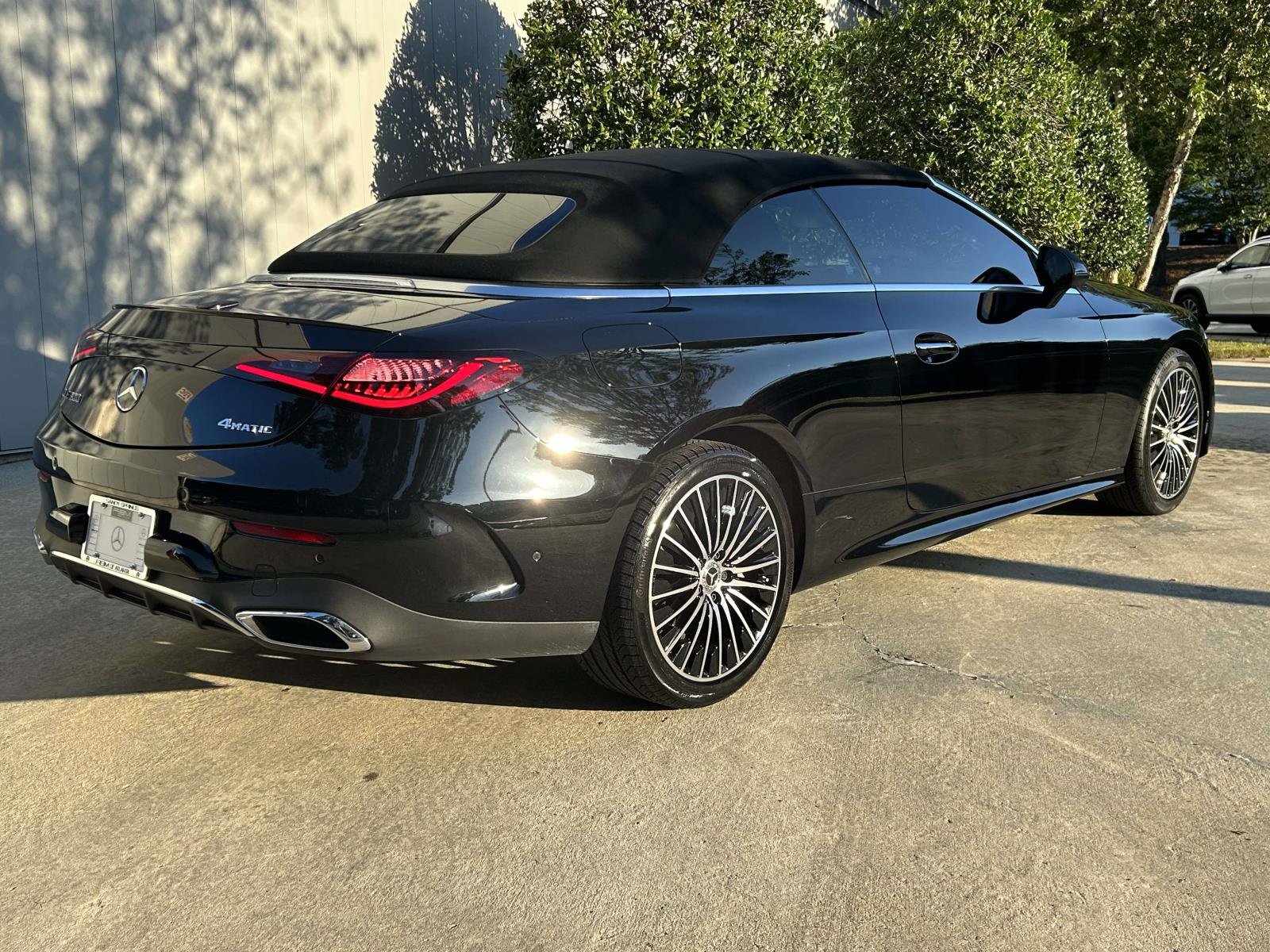 Certified 2024 Mercedes-Benz CLE 300 4MATIC Cabriolet image 11