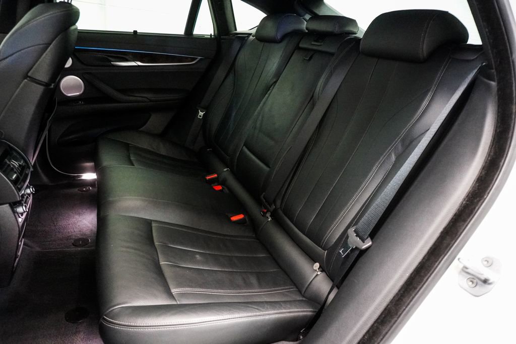 Used 2019 BMW X6 xDrive35i w/ M Sport Package AWD/4WD image 9