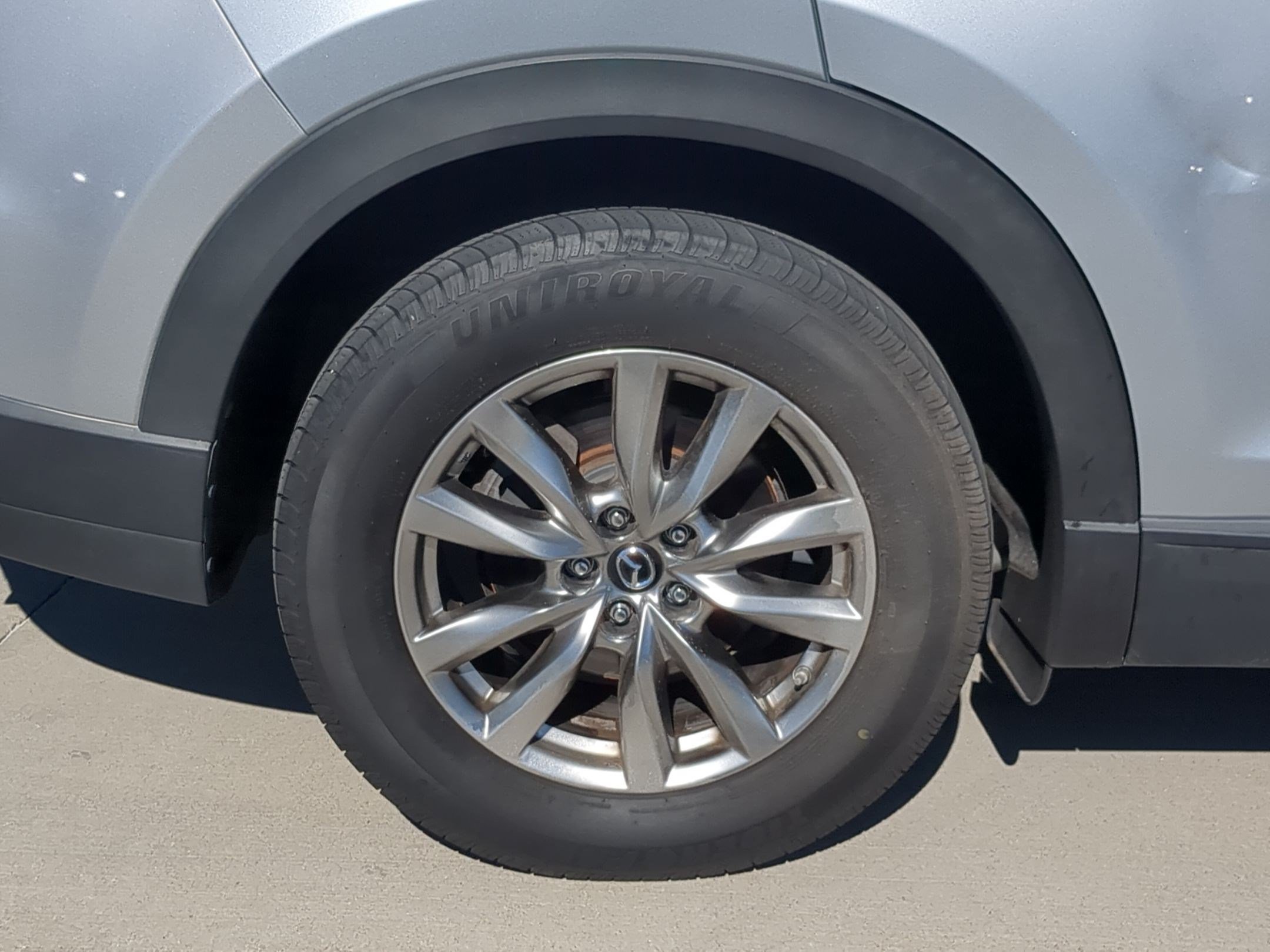 Used 2018 MAZDA CX-9 Touring AWD/4WD image 12
