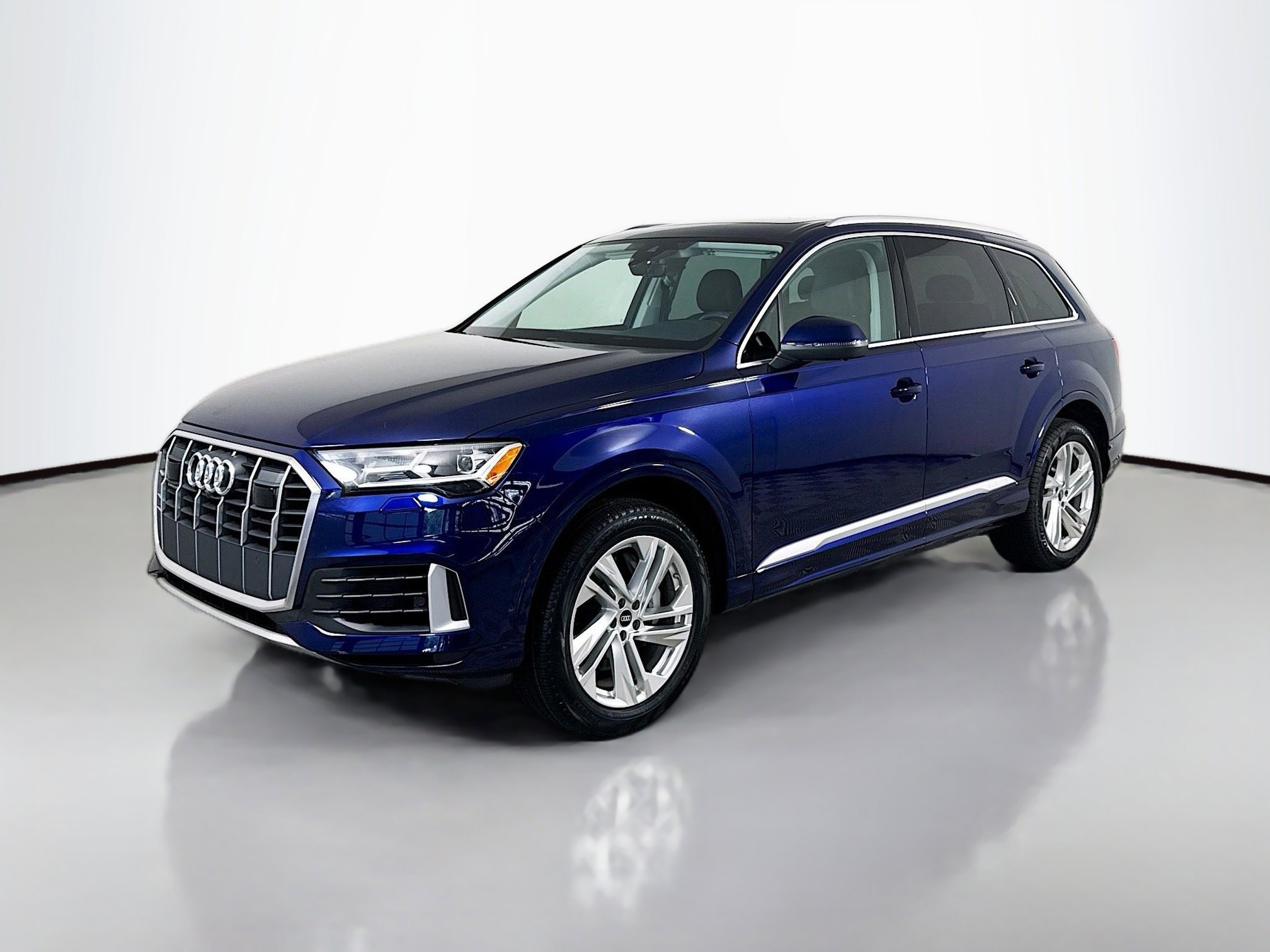 Used 2023 Audi Q7 3.0T Premium Plus w/ Premium Plus Package