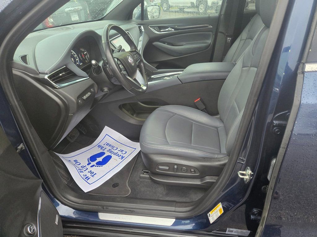 Used 2023 Buick Enclave Premium w/ Experience Buick Package image 7