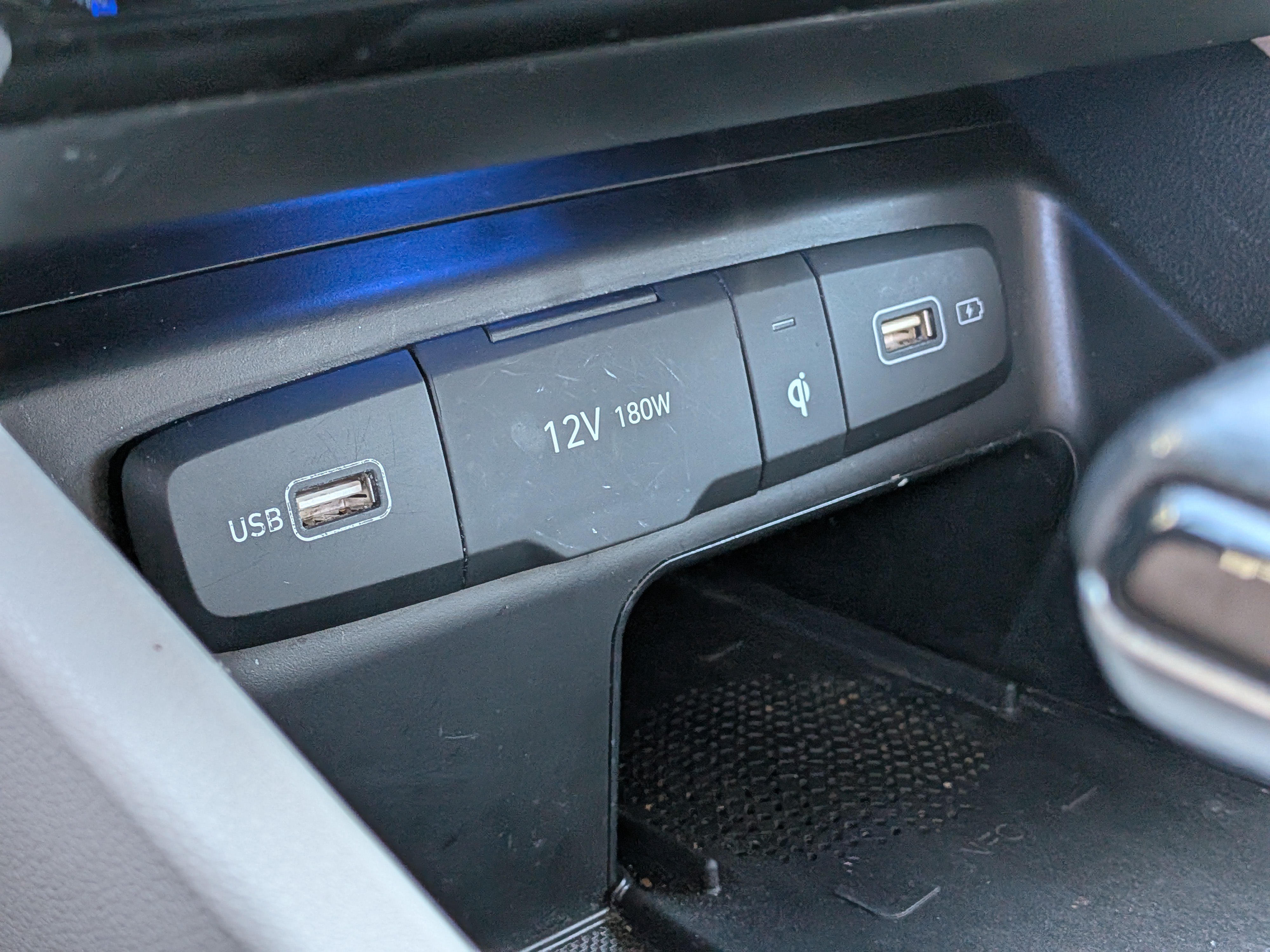 Used 2024 Hyundai Tucson SEL w/ Convenience Package AWD/4WD image 32