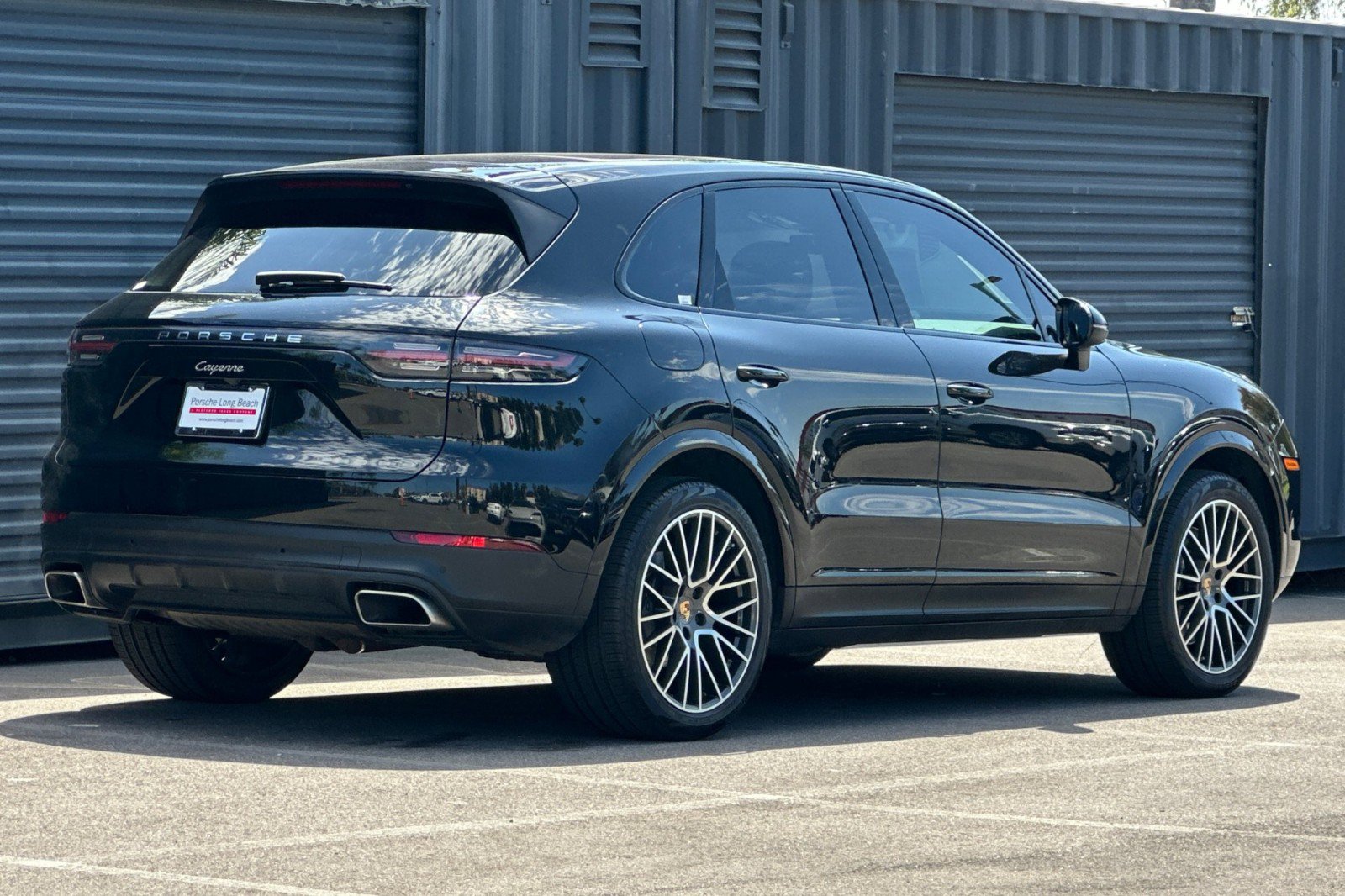 Certified 2023 Porsche Cayenne AWD/4WD image 8