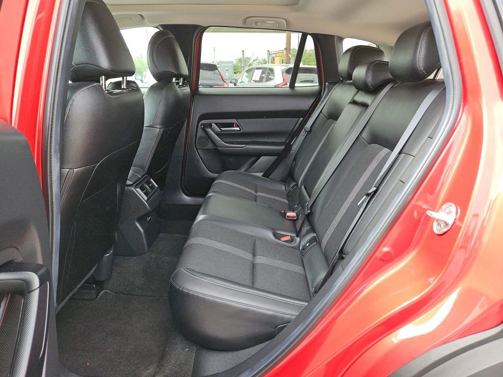 Used 2025 MAZDA CX-50 AWD 2.5 S w/ Premium Package image 17