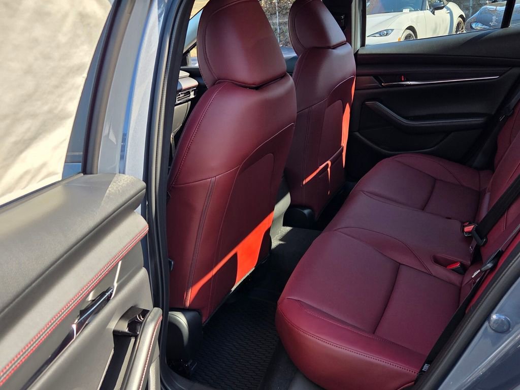 New 2026 MAZDA MAZDA3 Carbon image 7