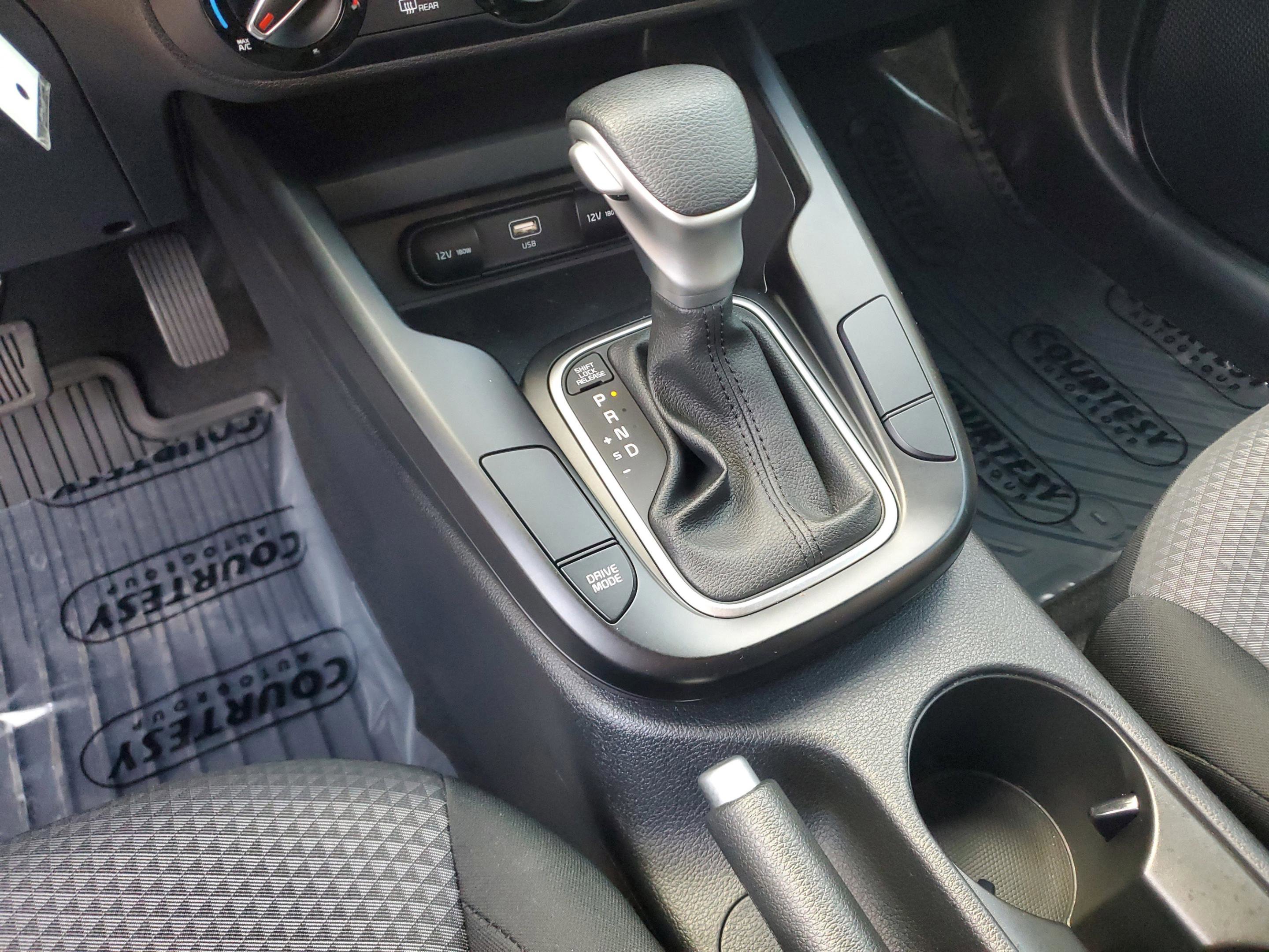 Certified 2024 Kia Soul LX w/ Option Group 015 FWD image 24