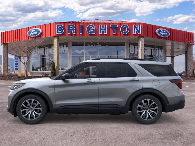 Used 2026 Ford Explorer ST-Line AWD/4WD image 2