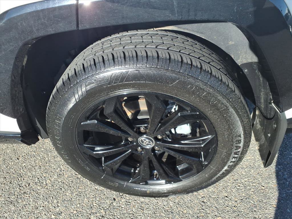 Used 2022 Toyota RAV4 XSE image 21