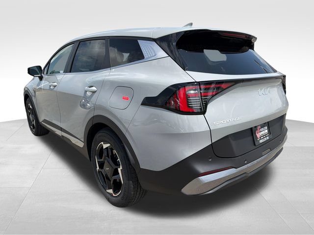 New 2026 Kia Sportage EX FWD image 5
