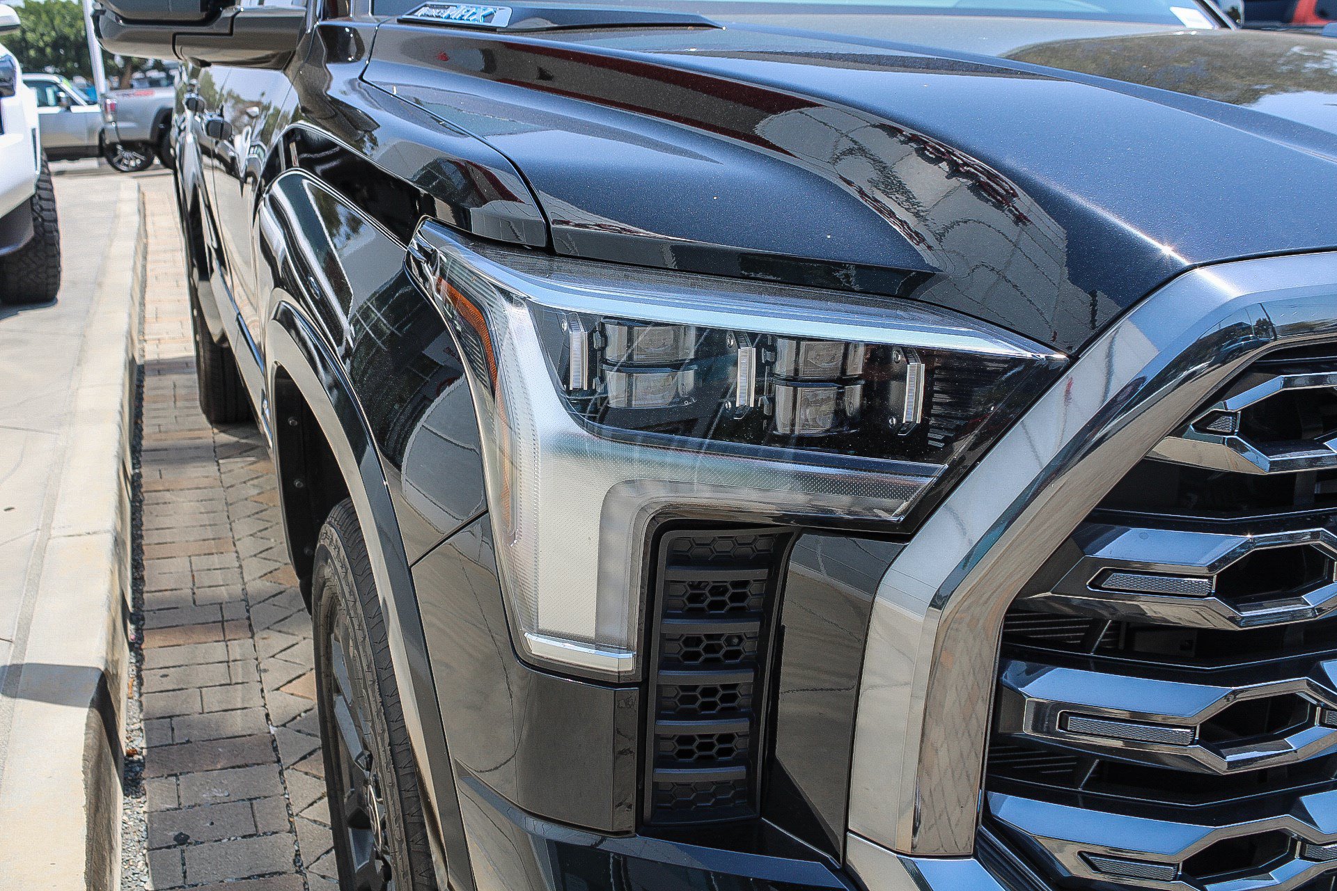 Certified 2024 Toyota Tundra Platinum AWD/4WD image 5
