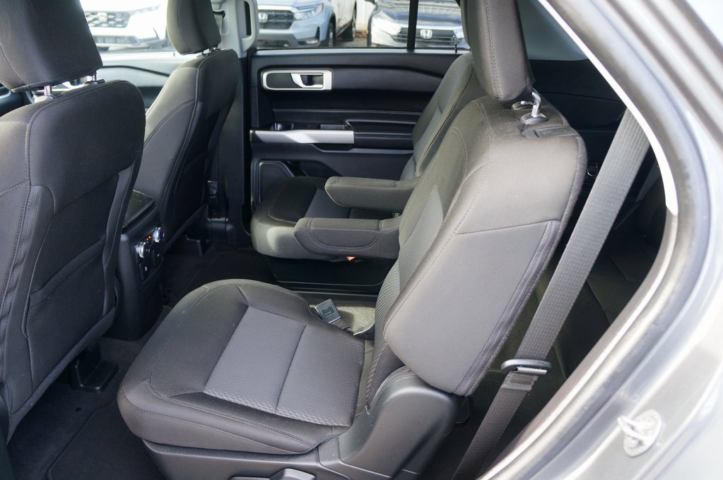 Used 2022 Ford Explorer XLT w/ Class IV Trailer Tow Package image 11