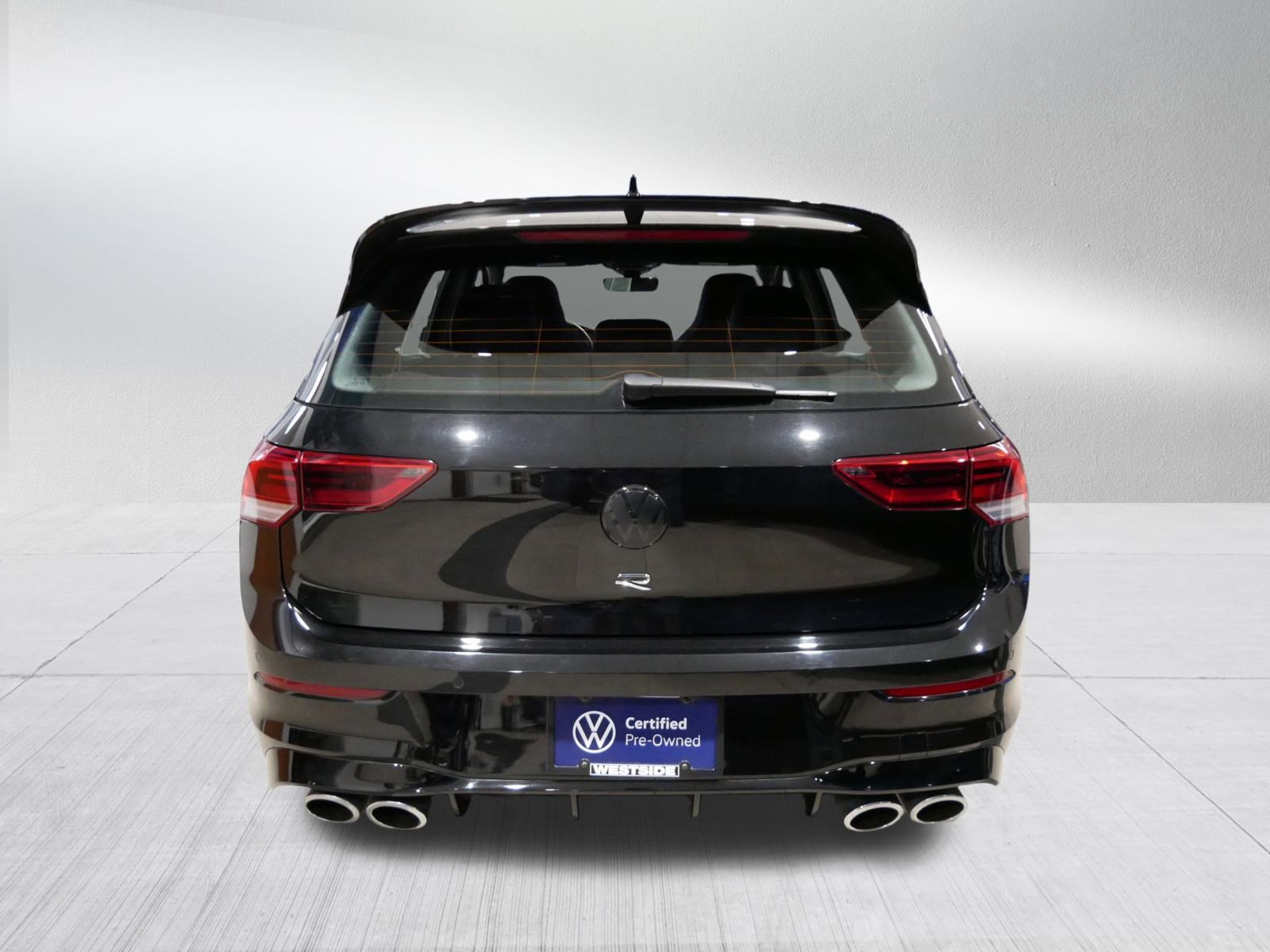 Used 2024 Volkswagen Golf R image 4