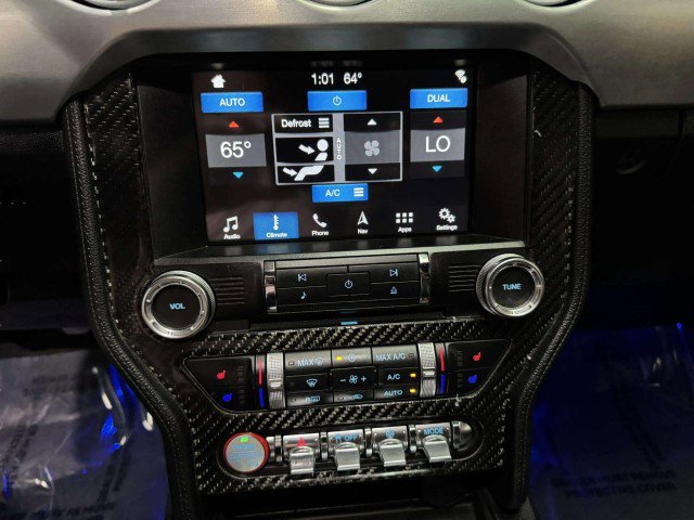 Used 2016 Ford Mustang Premium image 31