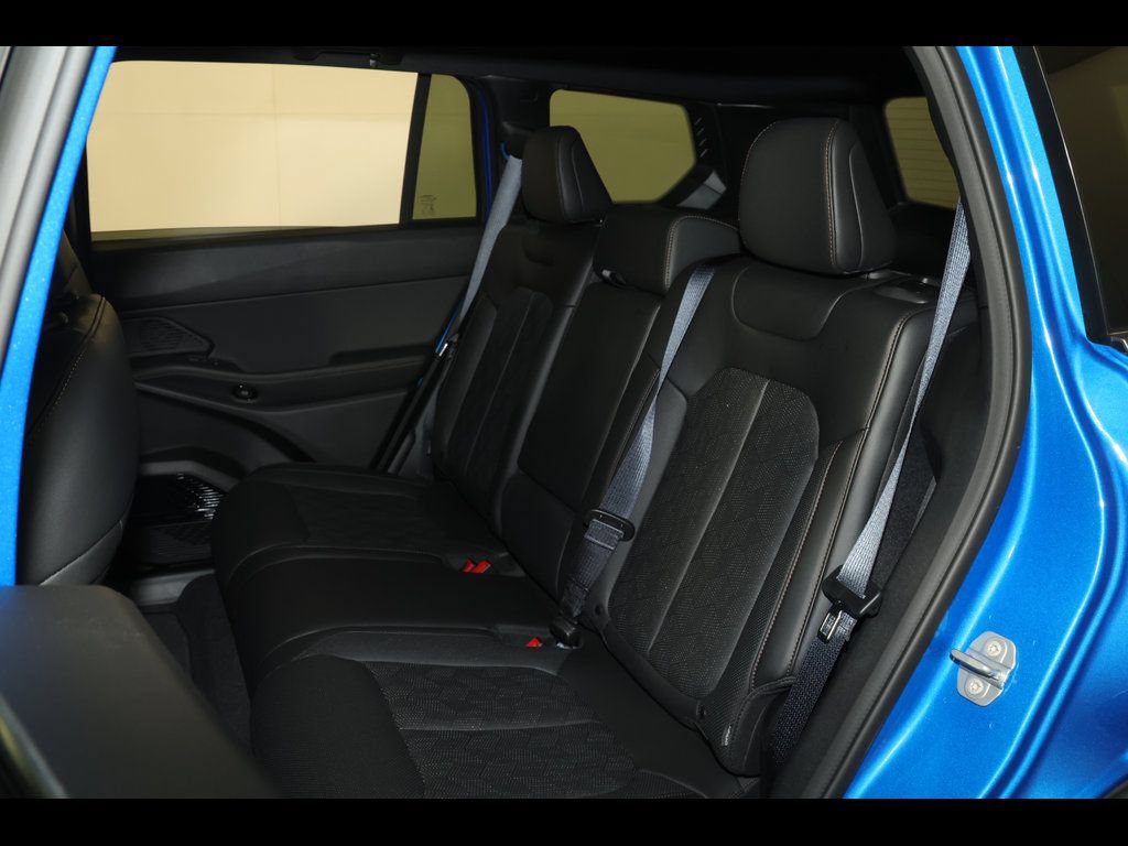 New 2026 Jeep Cherokee Overland AWD/4WD image 18