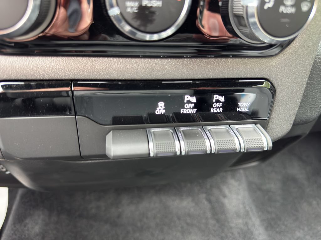 Used 2025 RAM 1500 Tradesman RWD image 30