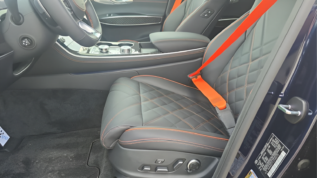 New 2026 Genesis GV70 3.5T Sport Prestige AWD/4WD image 12