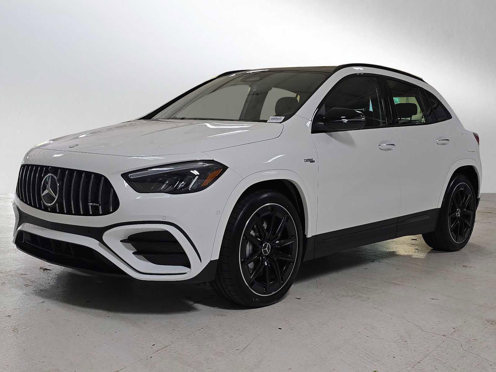 Used 2026 Mercedes-Benz GLA 35 AMG 4MATIC image 7