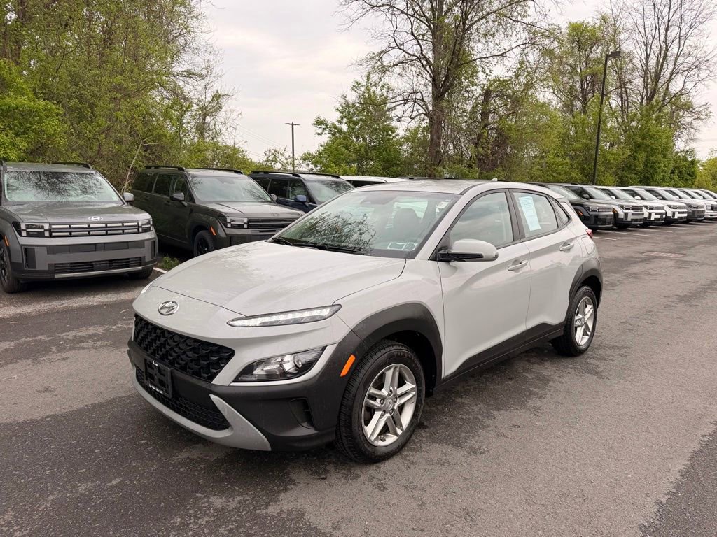 Used 2023 Hyundai Kona SE AWD/4WD image 7
