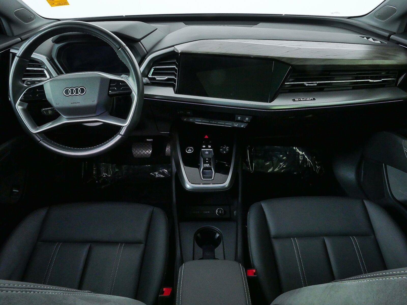 Used 2023 Audi Q4 e-tron Premium Plus w/ Premium Plus RWD image 15