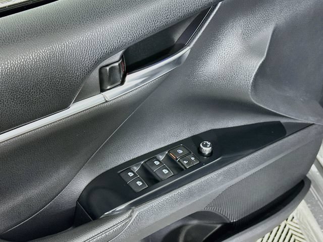 Used 2019 Toyota Camry XSE FWD image 24