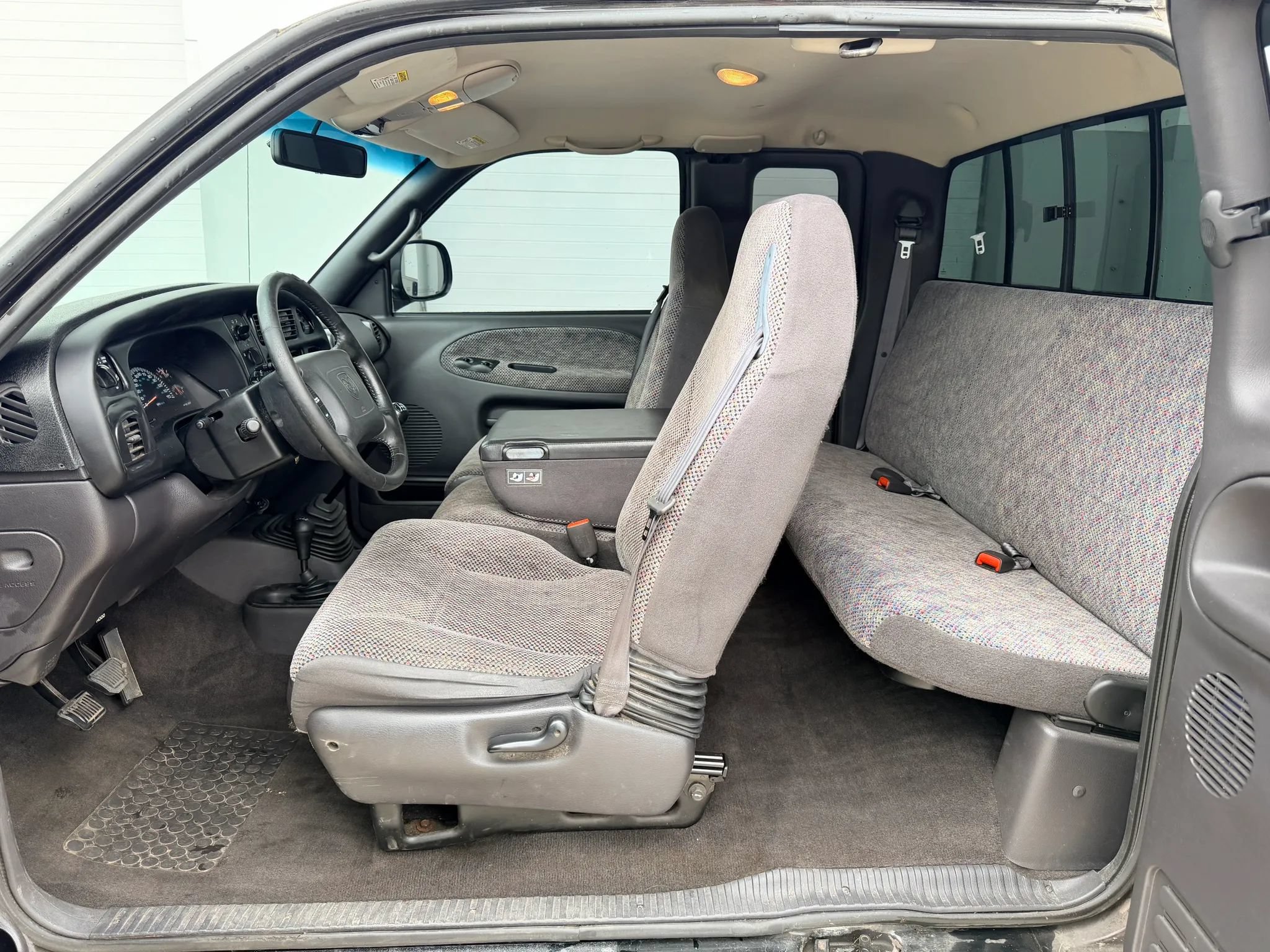 Used 2001 Dodge Ram 1500 Truck 4x4 Quad Cab image 11