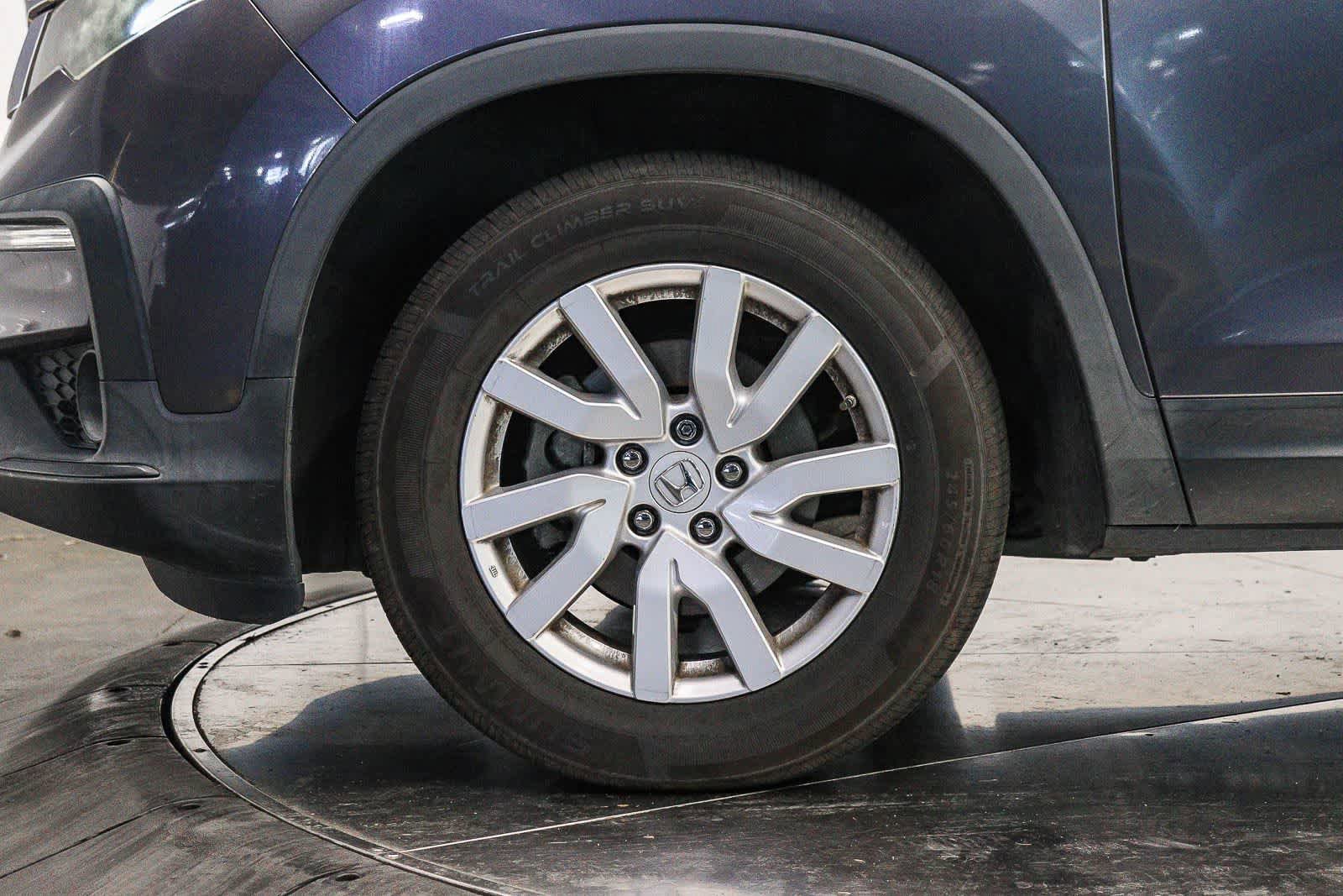 Used 2020 Honda Pilot LX image 9
