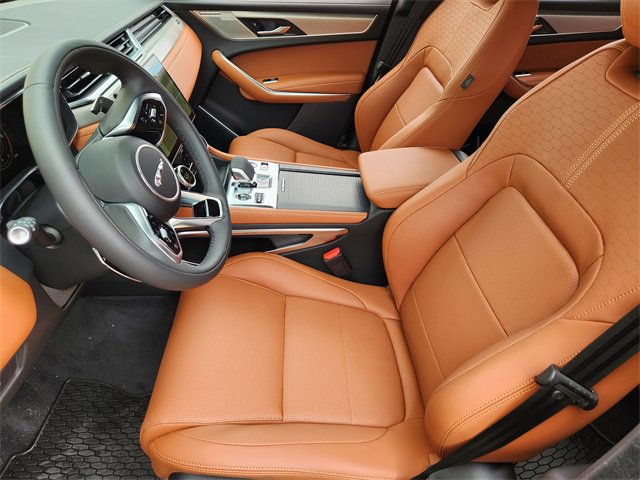 Used 2026 Jaguar F-PACE R-Dynamic S image 10