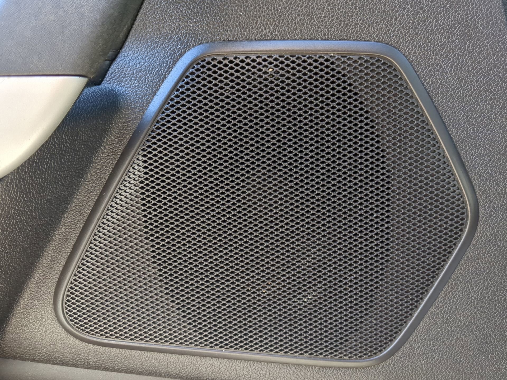 Used 2012 Ford Edge Limited w/ Driver Entry Pkg FWD image 49