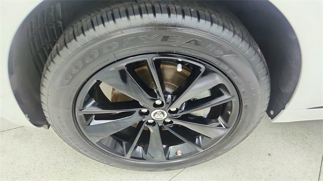 Used 2025 Jaguar F-PACE R-Dynamic S image 59