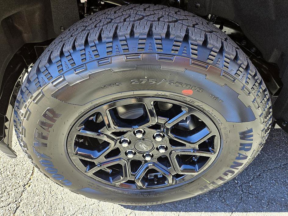 New 2025 Ford F150 Lariat image 19