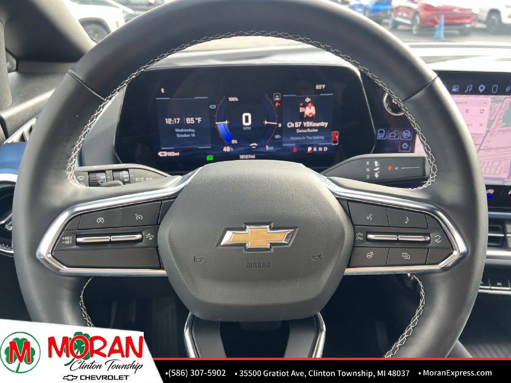 Used 2024 Chevrolet Equinox EV LT FWD image 19