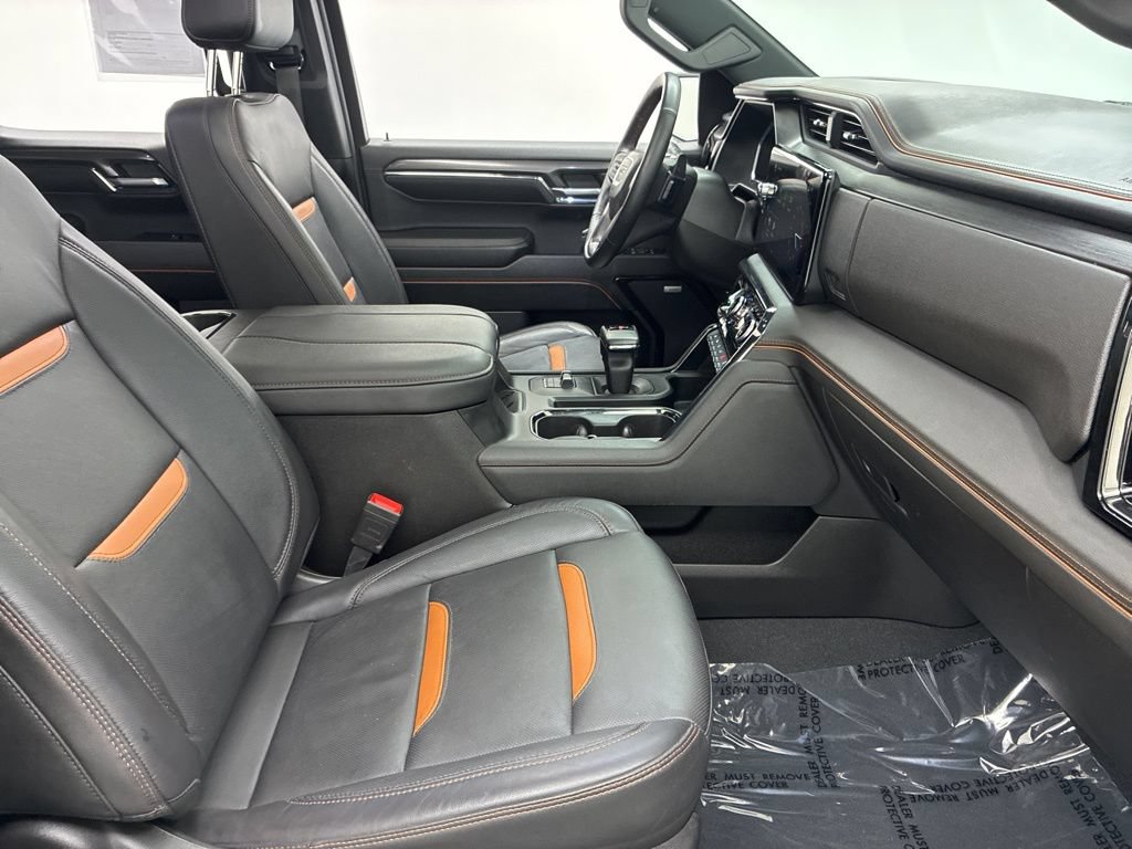 Used 2024 GMC Sierra 1500 AT4 w/ Technology Package AWD/4WD image 48