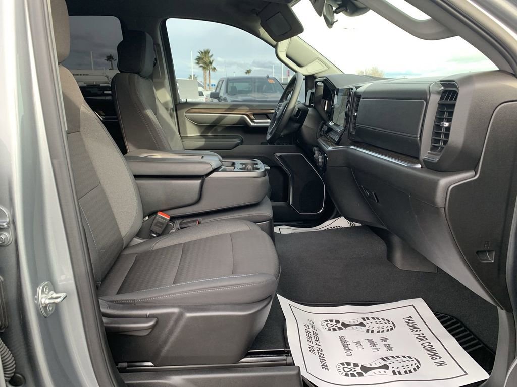 Certified 2025 Chevrolet Silverado 1500 LT image 26